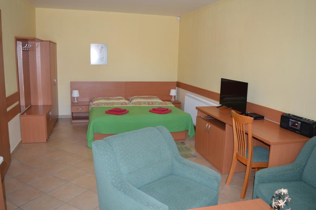 Apartmany Svaty Kriz ลิฟตอฟสกีมิคูลาช ภายนอก รูปภาพ